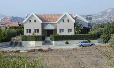 Large house in Pentakomo - Cyprus