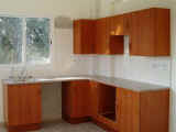 cyprus_property_yeroskipou_paphos_venus_kitchen.jpg (37608 bytes)