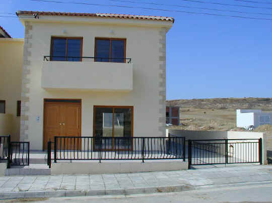 Semi detached in Oroklini